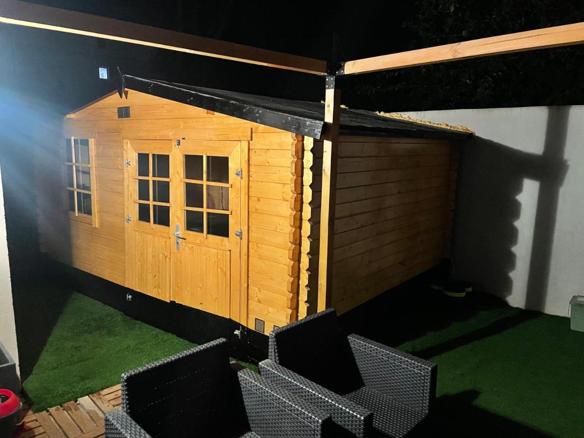 Chambre Agreable Avec Jacuzzi Marseilles Exterior foto